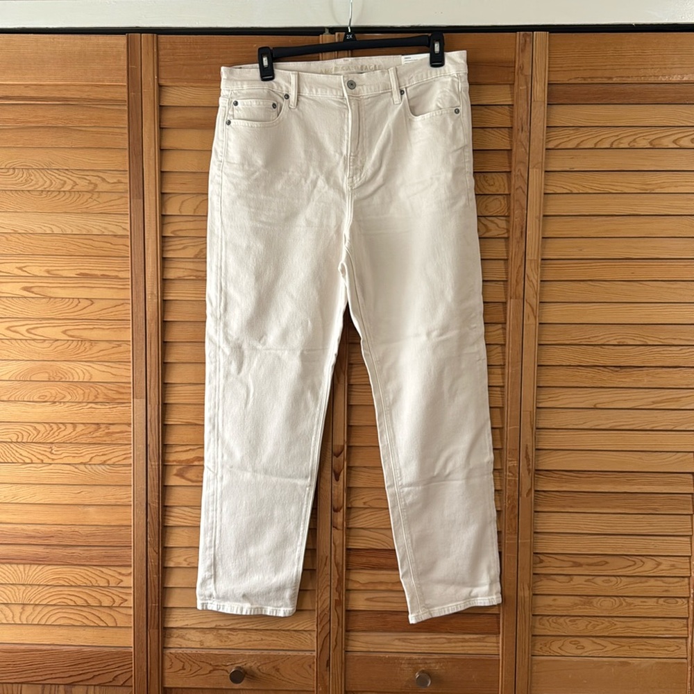 American Eagle Super High Rise Straight Jeans